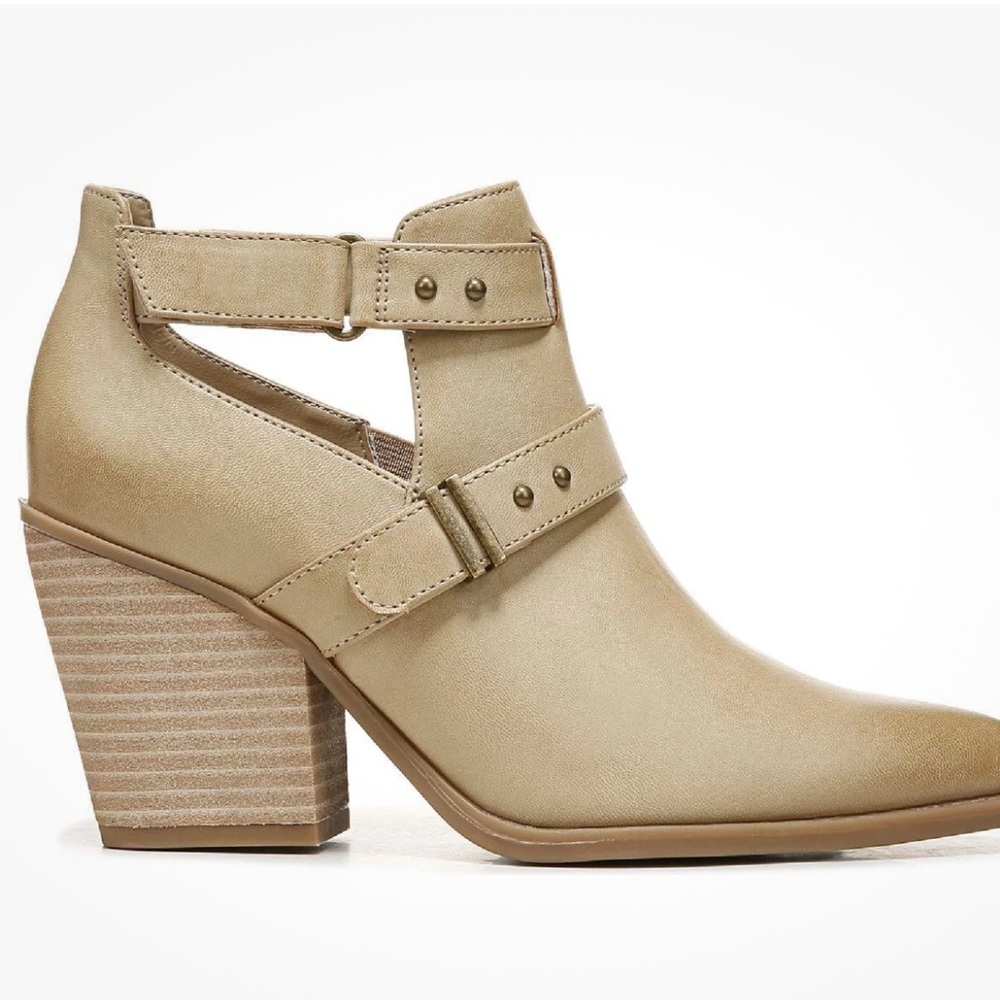NWT‎ SOUL Naturalizer Womens Matcha Beige Ankle Boots Shoes 10 Medium (B,M)